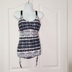 NWT Tempt Me Tankini Top Size Large